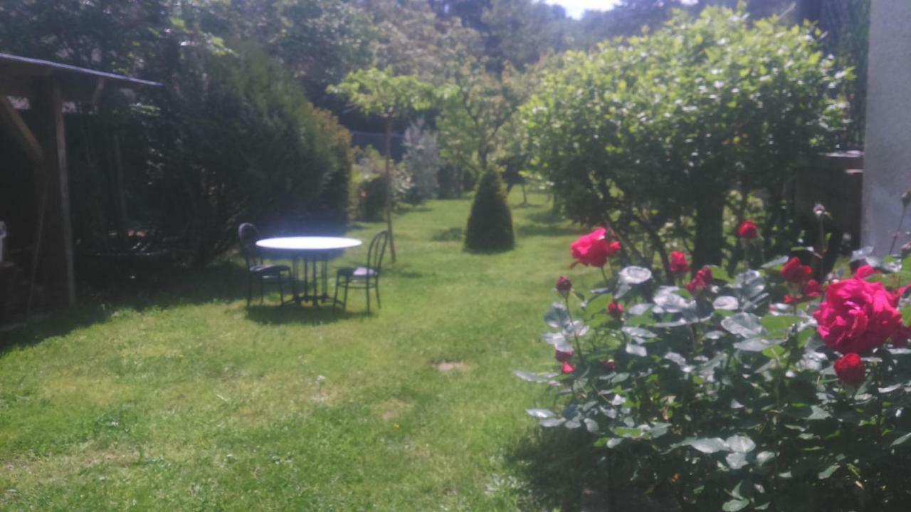 Dolce Casa Bed & Breakfast Sainte-Foy-lès-Lyon Eksteriør bilde